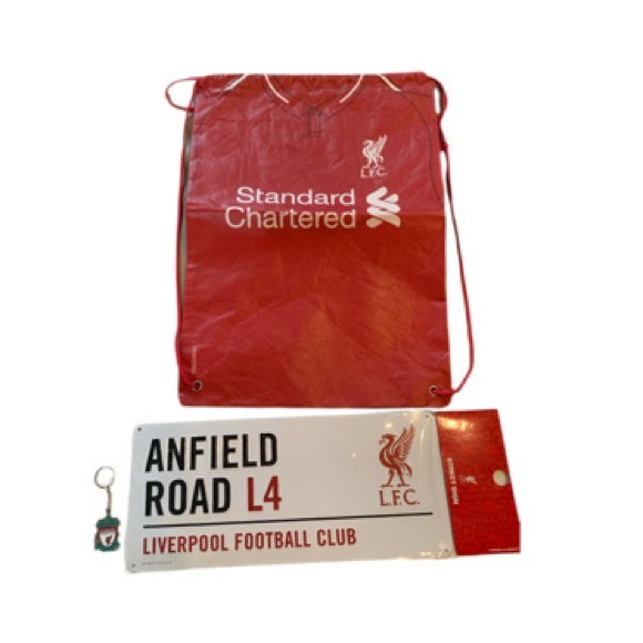 Liverpool LFC bundle - Picture 3 of 15
